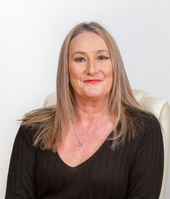 Carolyn Scott