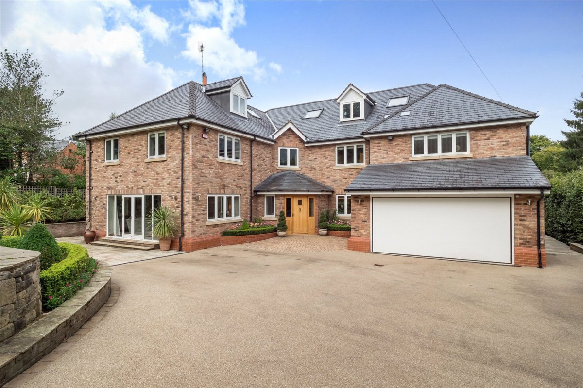 JacksonStops 6 bedroom property for sale in Collar House Drive