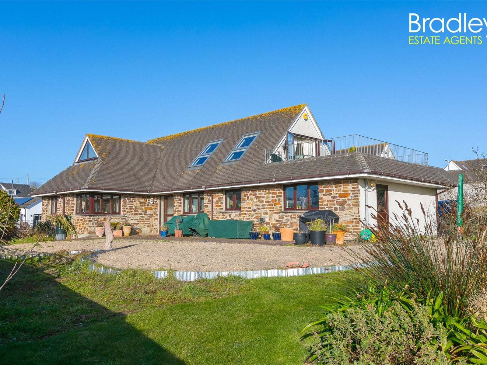 4 bedroom property for sale in The Links, Pengersick Lane, Praa Sands