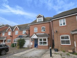 St. Mary's Close, Seaford photo