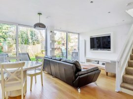 Woodside Park Road, London photo