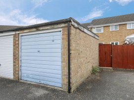 Redhoave Road, POOLE thumb 3