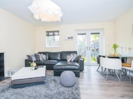 Greenacre Close, Sutterton, Boston thumb 3