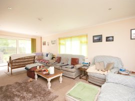 Sheppey Walk, Hailsham thumb 3