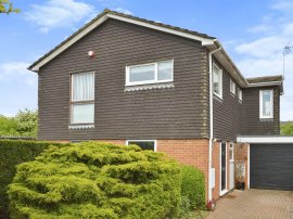 Maple Grove, Woburn Sands, Milton Keynes photo