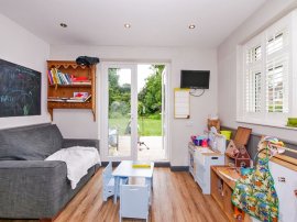 Hall Rise, Haxby, York thumb 3