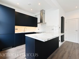Larkfield Road, Richmond thumb 2