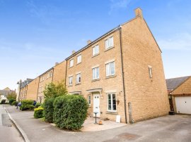 Buzzard Road, Calne thumb 3
