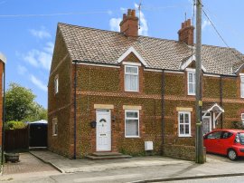 Lynn Road, Dersingham, King's Lynn photo