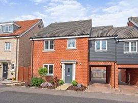 Hedge Sparrow Road, Stowmarket photo