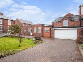 Castleford Road, Normanton photo