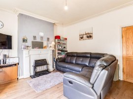 Dewsbury Road, Wakefield thumb 3
