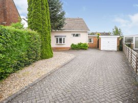 Beech Avenue, Nettleham, Lincoln photo