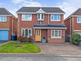 Regents Park Close, West Bridgford, NOTTINGHAM photo