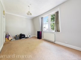 Sandycombe Road, Richmond thumb 3
