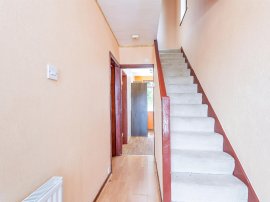 Southmere Drive, Bradford thumb 3