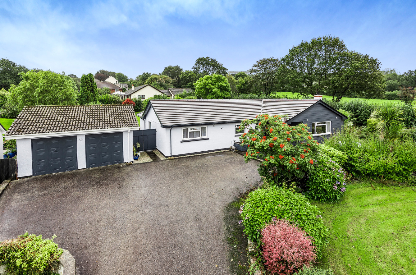 4 bedroom property for sale in Hightrip Lane, Downgate, Callington