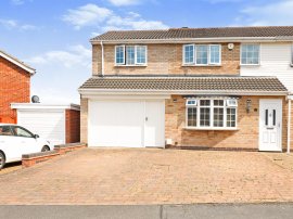 Clayton Drive, Thurmaston, Leicester photo