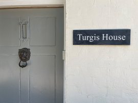 Turgis Green, Hook thumb 2