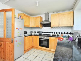Williams Crescent, Barry thumb 3