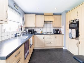 Bramley Way, Bedford thumb 2