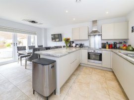 Bellevue Farm Road, Pease Pottage, Crawley thumb 2