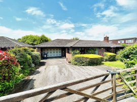 The Ridge, Woodfalls, Salisbury photo