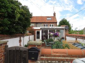 The Street, Weybourne, Holt thumb 1