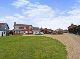 Lakeland Drive, Lowestoft photo