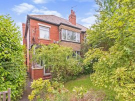 Parkstone Avenue, Leeds thumb 1