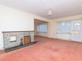 Hempstead Road, Holt thumb 3