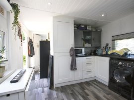 Ladyway, Idmiston, Salisbury thumb 2