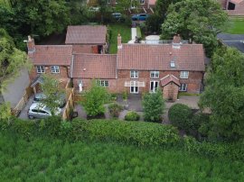 Birdcroft Lane, Walkeringham, Doncaster photo
