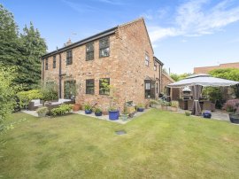Willow Grange, Haxey, Doncaster thumb 2