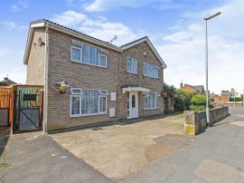 Wisbech Road, Littleport, Ely photo