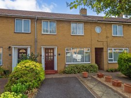 Middlefield, Welwyn Garden City thumb 1