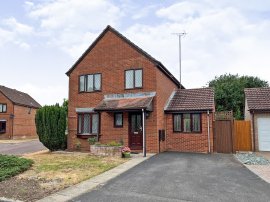 Finstock Close, Lower Earley, Reading photo