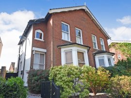 Crescent Road, Warley, Brentwood thumb 1