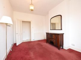 Crescent Road, Warley, Brentwood thumb 3