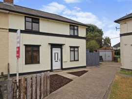 Montrose Street, SCUNTHORPE thumb 1