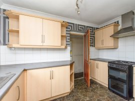 Broomhill Avenue, KNOTTINGLEY thumb 2