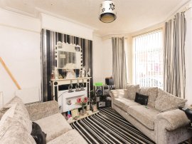 Upper Brassey Street, Birkenhead thumb 2