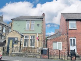 Queens Road, Morley, Leeds photo