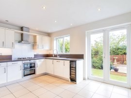 Rosedale Drive, Tingley, Wakefield thumb 2