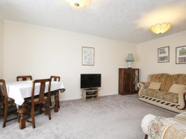 Rosthwaite Close, Hartlepool thumb 3
