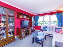 South View, Rhoose, Barry thumb 3