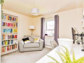 Cody Close, Westbury thumb 3