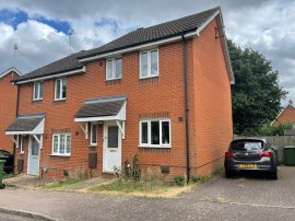 Lacewing Close, Ipswich photo