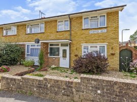 Passfield Walk, Havant thumb 1