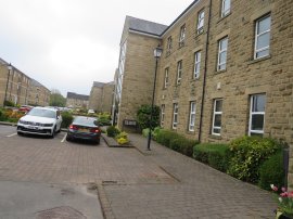 Holyrood Avenue, Sheffield photo